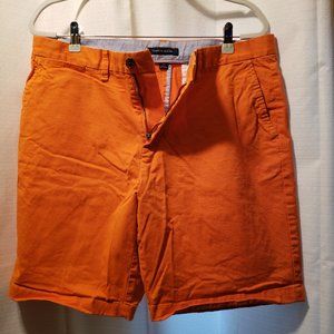 Tommy Hilfiger Shorts - Size 36